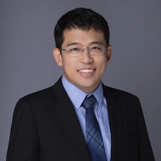 北醒创始人兼 CEO 李远的肖像照